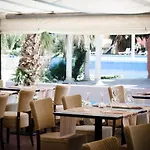 Malibu Village T2